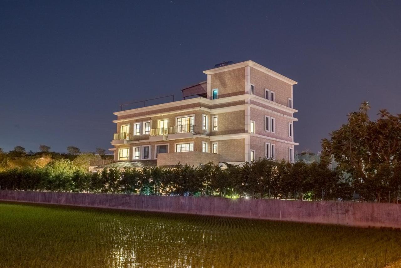 Shui Geng Yuan Farm B&B Yilan Экстерьер фото